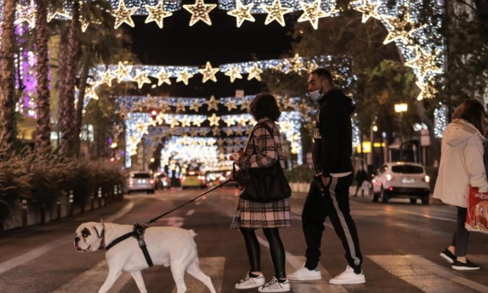 Μειωμένα τα κρούσματα σήμερα: Κάτω από 300, στους 431 οι διασωληνωμένοι, 40 νεκροί